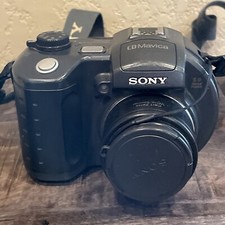 Sony MVC-CD500 Digital Camera Zeiss Lens Untested