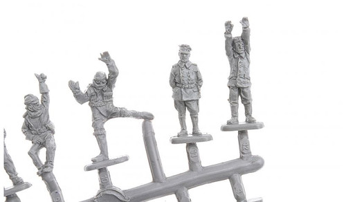 DDS 72003 - 1/72 - Francia, Alemania, Rusia y Gran Bretaña Pilotos Kit de Plástico - Imagen 3 de 8