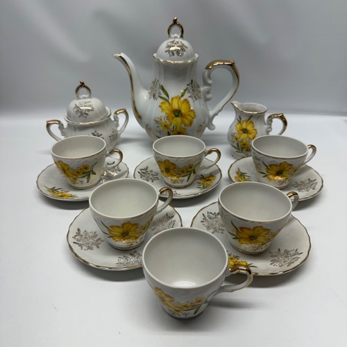 Yamayo Grace Japan Sankyo Music Box Teapot 16 Pc. China Set Miniature MINT