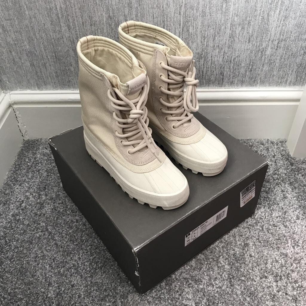 Gammel mand Diagnose Slip sko Adidas Yeezy 950 Turtle Dove | eBay