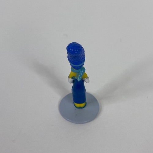 The Simpsons Clue Game Replacement Part Piece Marge Simpson as Mrs. Peacock - Picture 3 of 3