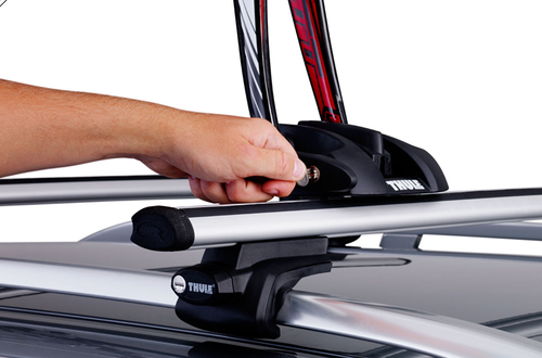 THULE 561 OUTRIDE "FORK MOUNT" BIKE CARRIER UPRIGHT ONLY $229 EX-DISPLAY + POST - Picture 4 of 12