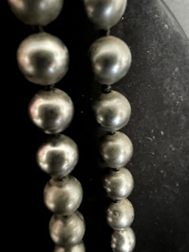 Vintage 1950s Black Faux Pearls CAMEO 24" Necklace Signed JAPAN 2 Strand - Picture 5 of 6
