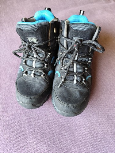 Karrimor Mount Mid Waterproof Black Blue Junior Waking Hiking Boots Size UK 2 - Picture 5 of 14