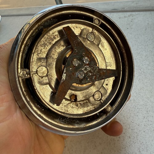 1963 1964 Plymouth Horn Button BELVEDERE FURY 63 64 MOPAR 2266771 - Picture 5 of 5