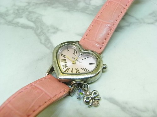 Orologio donna Pierre Lannier cuore charm analogico quarzo rosa cintura pelle usato - Foto 6 di 8