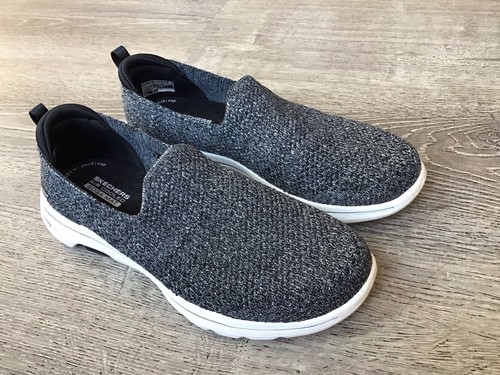 Skechers GoWalk 5 Slip On Size 6.5 Walking Sneakers Womens Grey Knit 124162 - Picture 2 of 12
