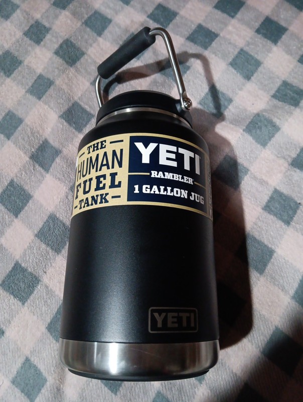 Yeti Rambler 🔥  Gallon Jug - Black - NEW 