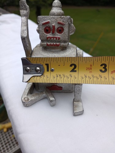 Vintage Robot Cast Iron Paper Weight - Picture 10 of 11
