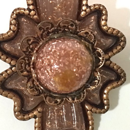 Vintage Copper & Faux Goldstone Filigree Clip-on Earrings - Picture 3 of 4