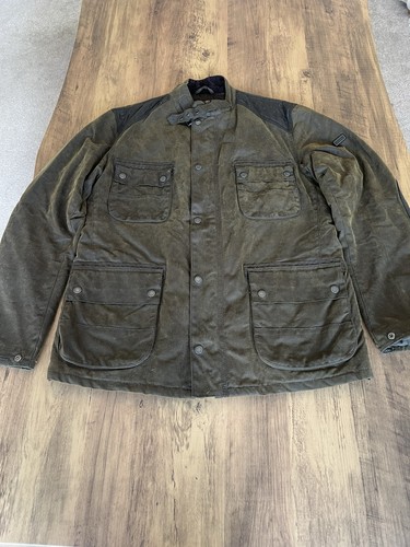 Barbour Weir Wachsjacke Herren, Large, olivgrün, Military Biker, gesteppt