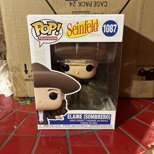 Funko Pop! Vinile: Elaine (Sombrero) #1087 - Foto 1 di 6
