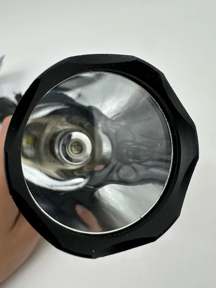 Used Barska FLX 1200 Lumen Tactical Flashlight BA11630, NO BATTERIES - Изображение 3 из 4