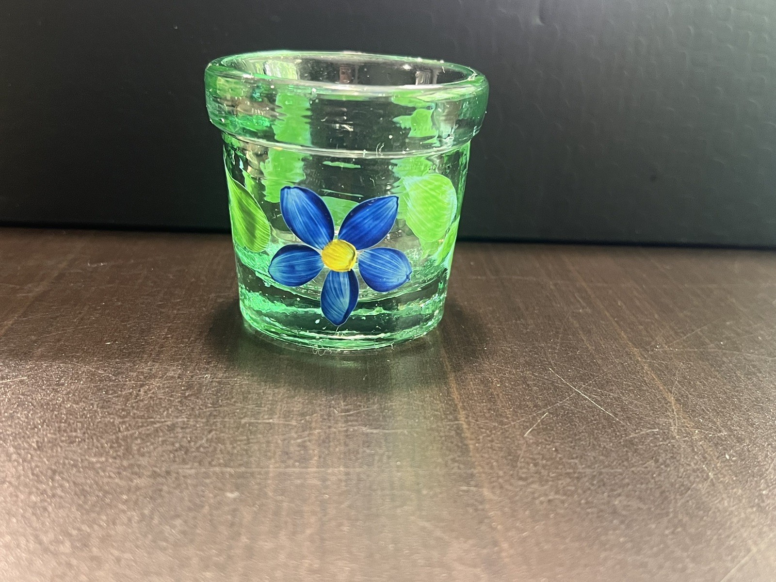 Picture 1 of 6