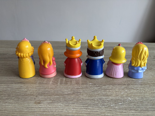ELC Happyland Royal Queen King Princess Confezione da 6 giocattoli - Foto 3 di 5