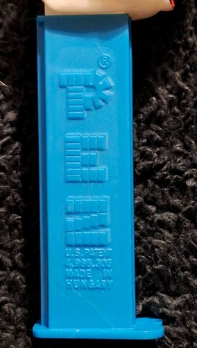 Rare Icee Polar Bear Christmas Pez Candy Dispenser Red Santa Hat Blue Stem Feet - Picture 9 of 14
