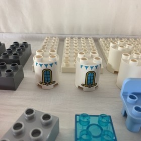 LEGO DUPLO parts, including partial Sofia's Royal Castle (10595)