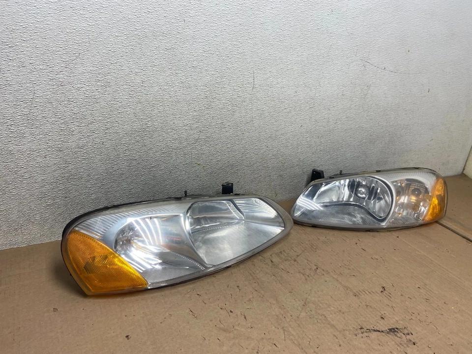 Faros laterales izquierdo+derecho Chrysler Sebring 2001 a 2002 OEM R3082 DW Foto 3 de 4