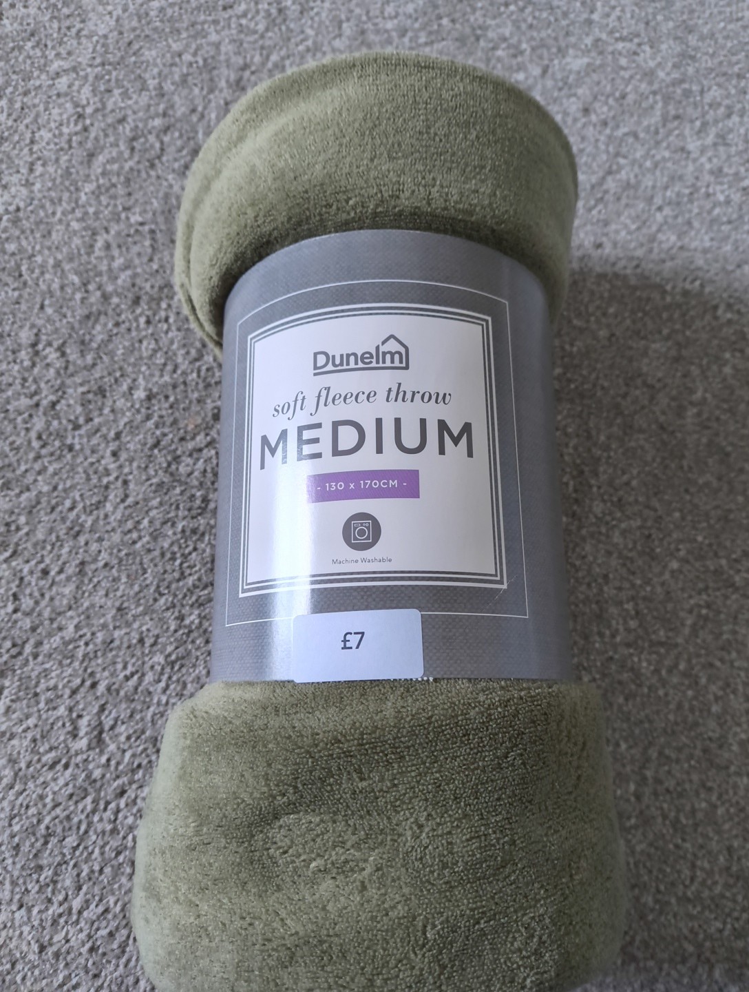 Moss Green Soft Throw 130 x 170 From Dunelm New with Tags