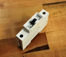 Siemens 5SX21 C4, Circuit Breaker 4Amp, 1 Pole, 230/400V - USED