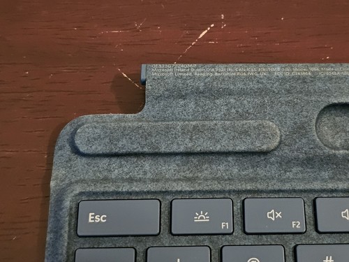 Microsoft Surface Pro Signature Keyboard Cover (Pro 8/9/10/11/X) (Saphir) - Bild 2 von 8