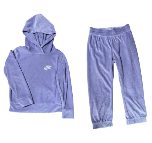 Nike Girl Size 4 Velour Hoodie Pullover Joggers Pants 2 Piece Set 3-4 Years NWT