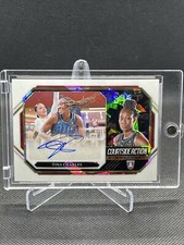 2024 WNBA Select Tina Charles Courtside Action Autograph White Ice #/25 #CSA-TC
