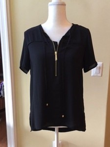 Nwt-Michael-Kors-Women-039-s-Black-Short-Sleeve-Half-Zip-Lined-High-Low-Hem-Top-Sz-2