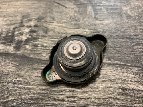 Kawasaki EX650 650 Ninja ZX10R ZX6R ZX12R Radiator Pressure Cap OEM - Picture 2 of 2