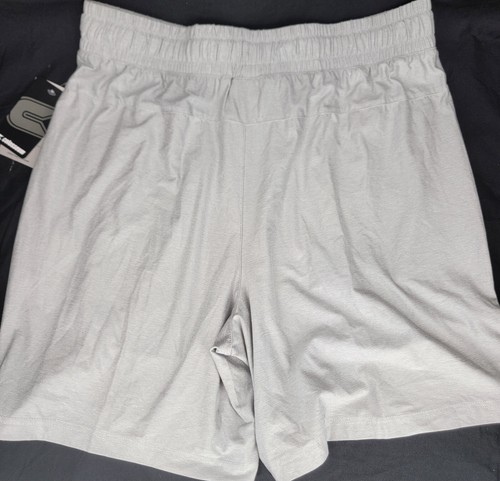 NEW Iowa Hawkeyes Gray Colosseum Athletics Zip Pocket Stretch Shorts Men's L - Picture 2 of 9