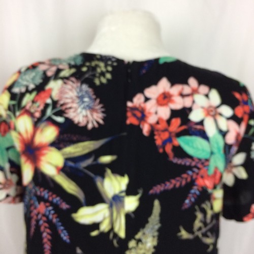 Lucy Love Dress Shift Rayon Crinkle Tropical Floral Lace Up Size S - Picture 6 of 11