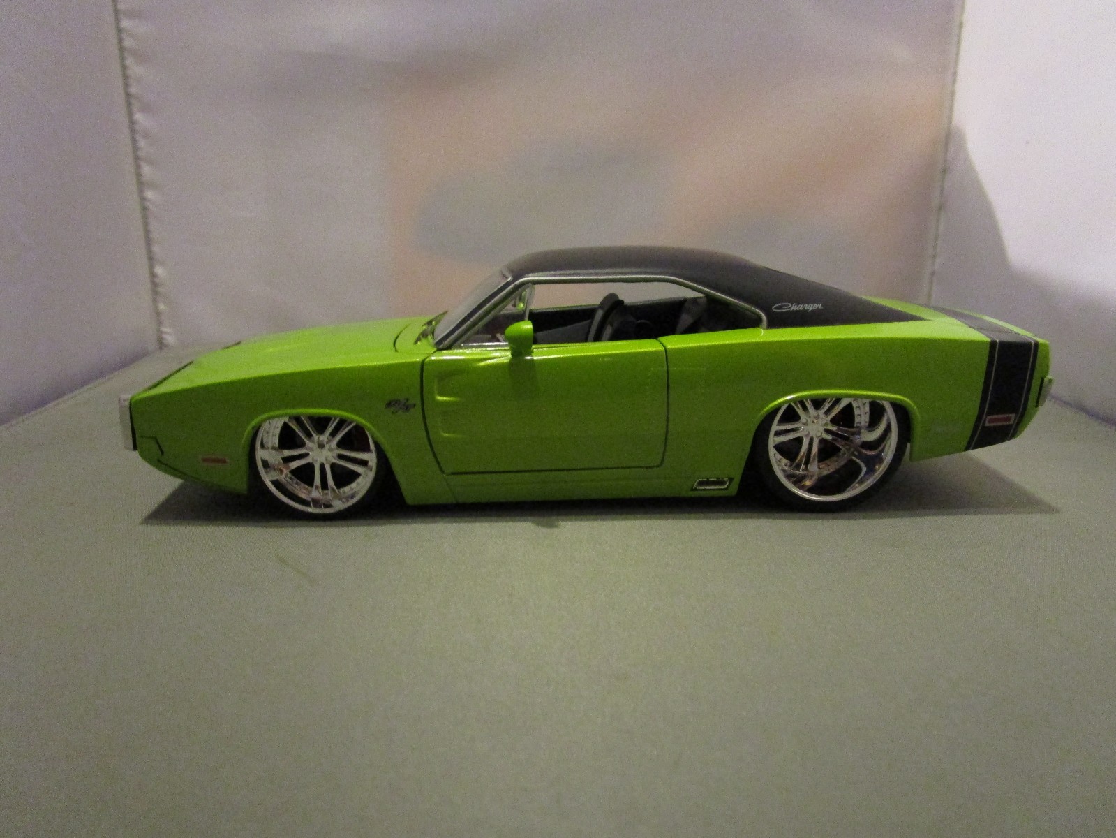 Jada Bigtime Muscle verde 1 24 1970 Dodge Cargador R T problema Sin Caja Jada Jada Jada Bigtime Muscle verde 1 24 1970 Dodge Cargador R T problema Sin Caja 7aa8d5