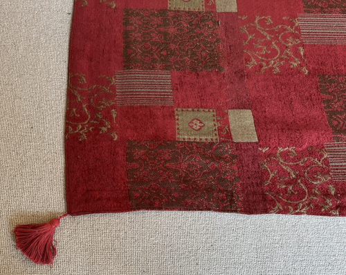 Luxurious Vintage Throw - Picture 5 of 24