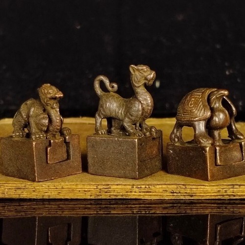One Set 4 Great Gods Seal Bronze Statue Dragon Turtle Figure Talbe Decor Tea Pet - Picture 5 of 11
