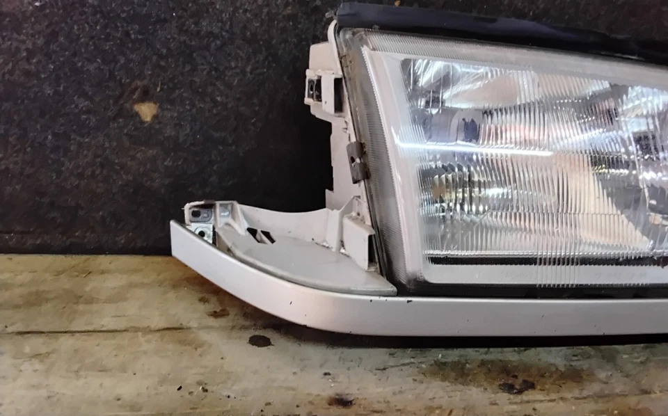 1997-2000 MERCEDES-BENZ C230 ПРАВОСТОРОННЯЯ ПАССАЖИРСКАЯ ФАРА В СБОРЕ ОРИГИНАЛЬНАЯ ДЕТАЛЬ - Изображение 4 из 4