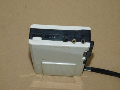 VTG SONY TCM-2 Cassette-Corder, Tape Recorder Walkman Tape Deck Parts Or Repair - Picture 2 of 5