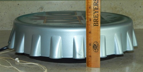Vintage 1989 MICHLOB DRY Ultra Beer Round Bottle Cap Lighted Wall Sign Bar Light - Picture 7 of 12