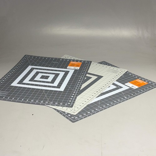 Fiskars (3er Pack) 18 x 24 Zoll doppelseitige Schneidematte - Bild 1 von 5