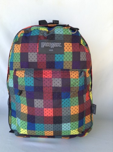 Mochila Escolar EastWest U.S.A Color Cuadrado 16" - CBR-9030 - Imagen 2 de 6