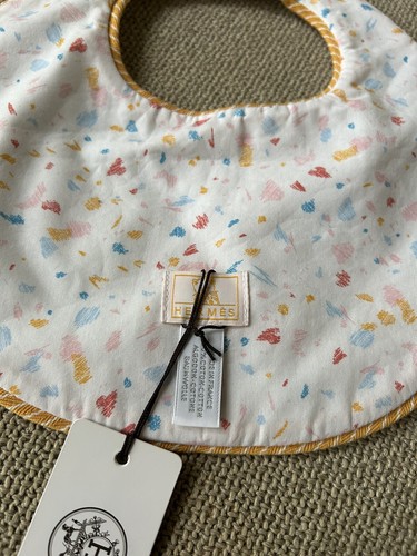 Hermes Round Bib - Picture 4 of 4