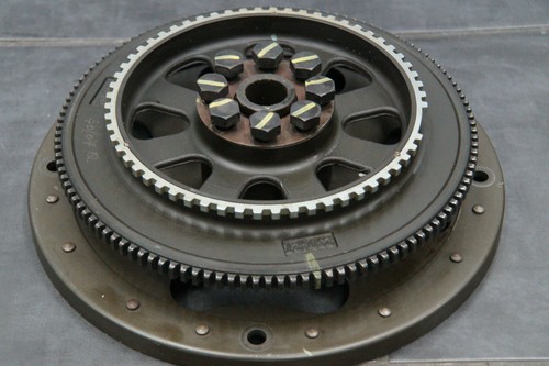 Volano Maserati GranTurismo Quattroporte M145 M139 230427 - Bild 3 von 7