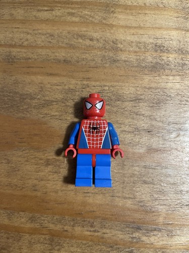 3 Minifigures and Webs from 2002 LEGO STUDIOS SPIDER-MAN ACTION STUDIO SET 1376 - Picture 2 of 6