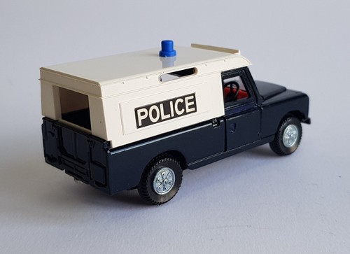Dinky Toys No. 277, Police Land Rover with Policeman Superb Mint Condition - Picture 4 of 20