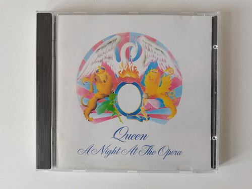 Queen - A Night At The Opera (1975) 077774620727 CD in Top Zustand