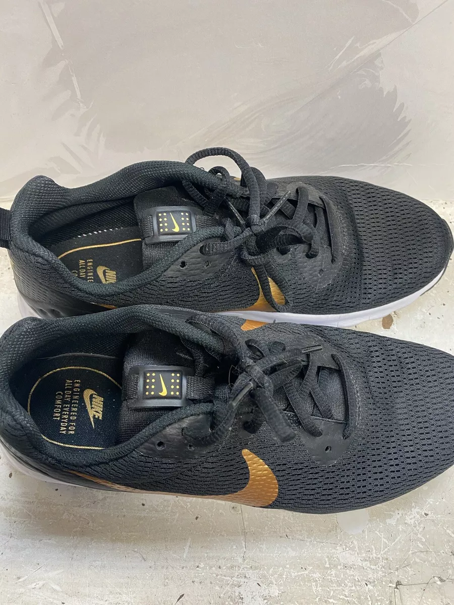 NIKE AIR MAX MOTION LW Women s 10 Black Metallic Gold Fitness