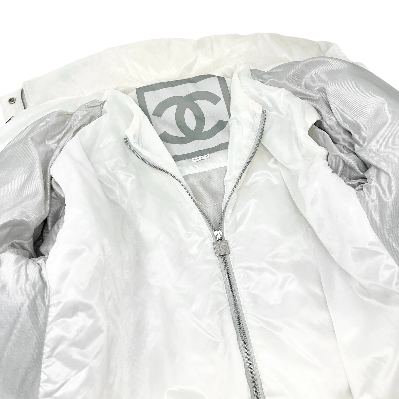 Giacca imbottita CHANEL Sport Vintage 03A CC logo #38 zip bottone bianco poliammide