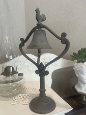 Vtg Cast Iron Dinner Bell 18" Pedestal Rustic Rooster Primitive Farmhouse Decor