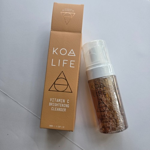 KOA Life Cleanser Vitamin C Brightening Skin Cleansing Facial Wash Full Size