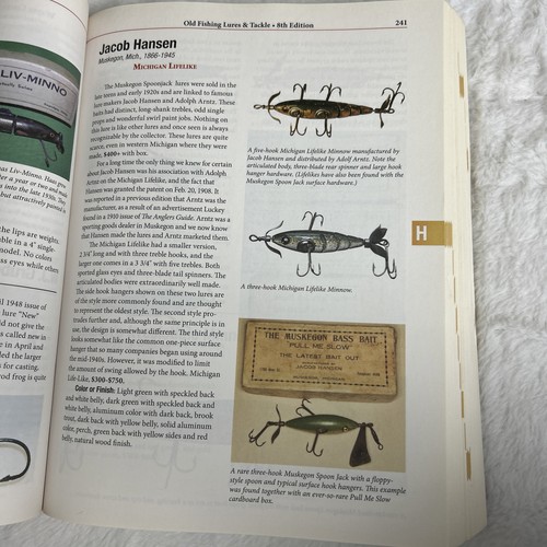 Old Fishing Lures and Tackle by Carl F. Luckey and Russell E. Lewis (2010, Trade - Picture 6 of 12