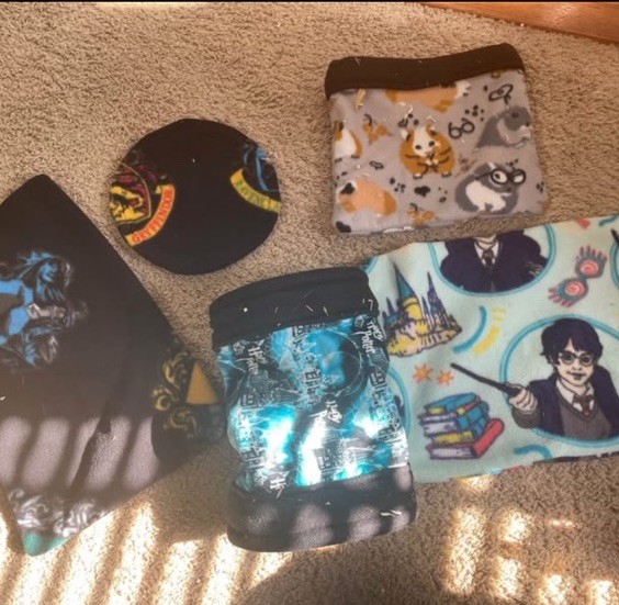 Picture 1 of 2